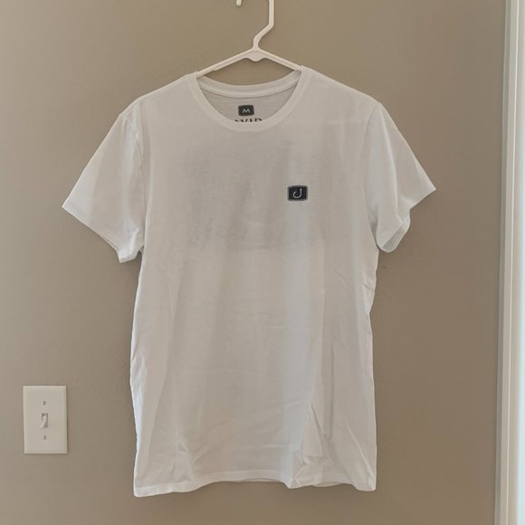 Men's Avid Surf Tee Size Medium - Picture 2 of 3